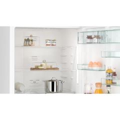 Siemens KG76NCWE0N Buzdolabı